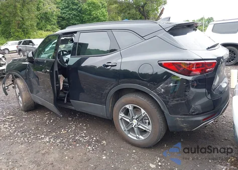 2023 Chevrolet Blazer Awd 2Lt from USA, damaged, VIN 3GNKBHR49PS218066
